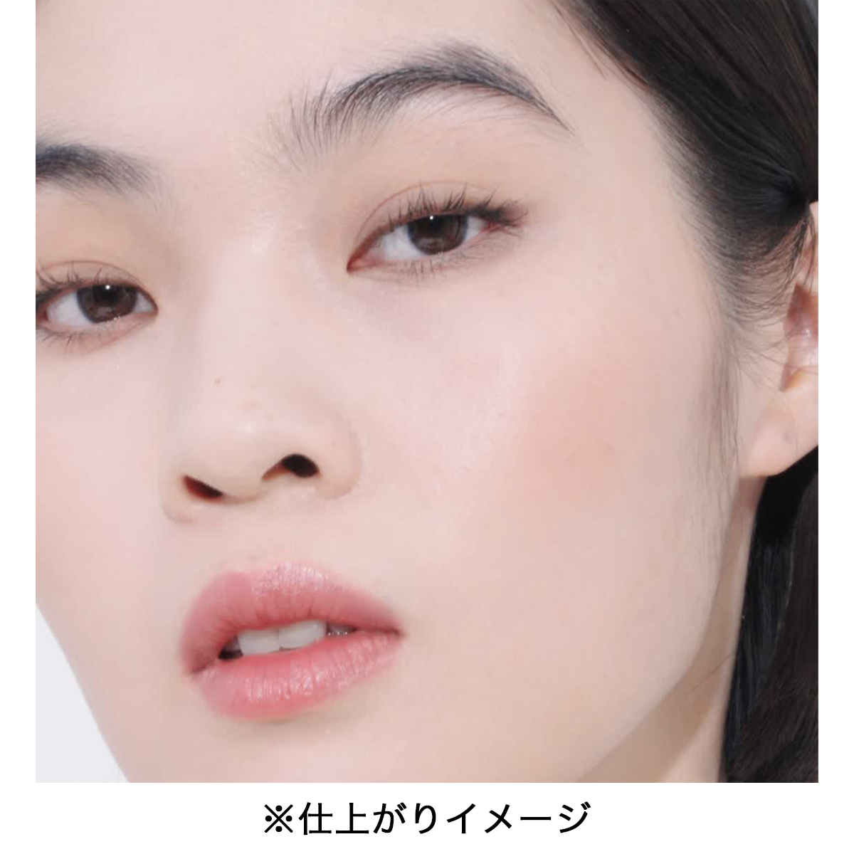 アディクション ザ ファンデーション コンフィデント フィックス